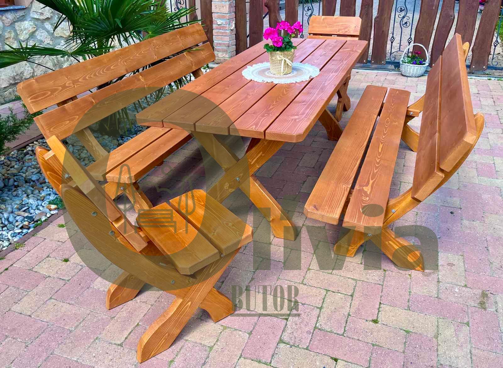 Kerti bútor 2 paddal és 2 székkel