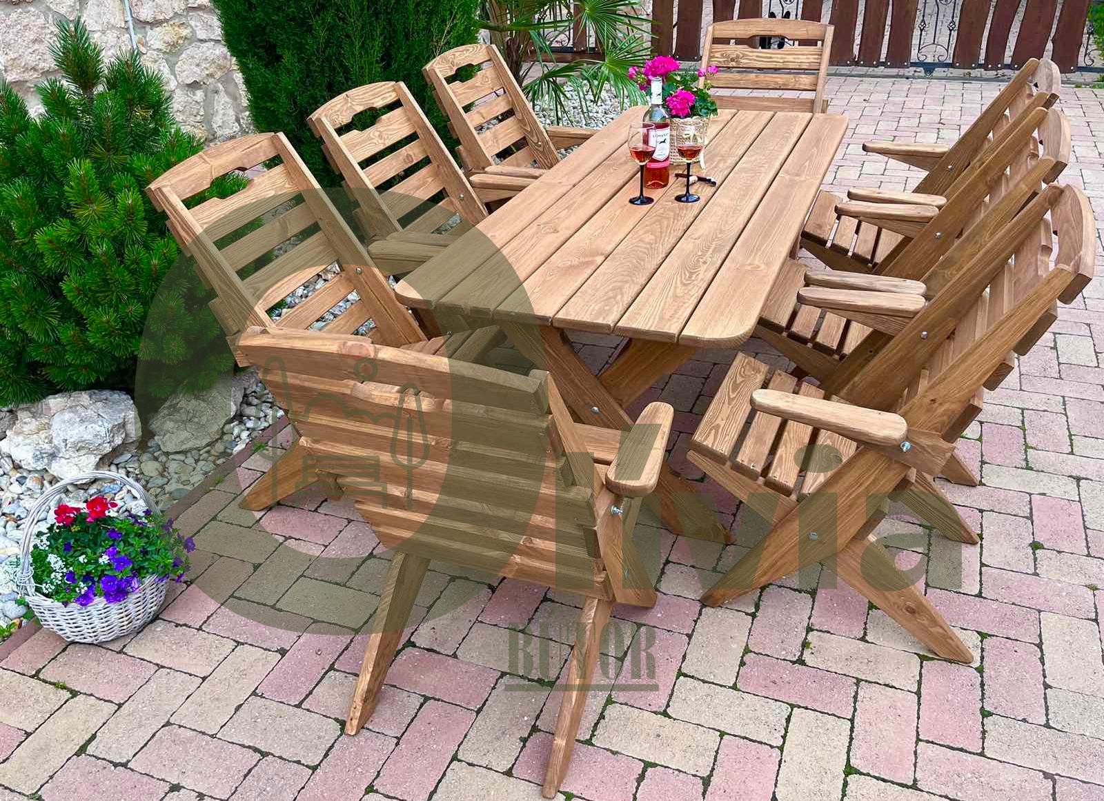 Kerti bútor összecsukható karfás székekkel