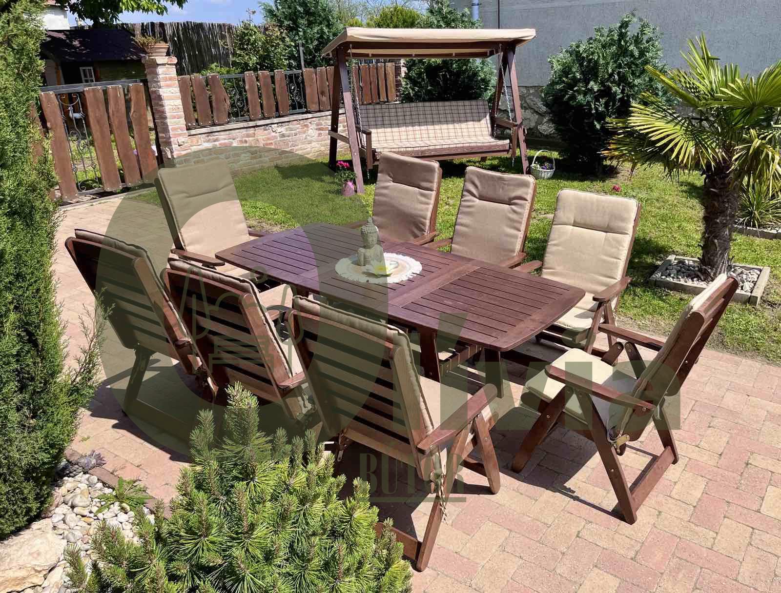 Elegáns kivitelezésű kerti bútor összecsukható székekkel, melyek háttámlája 5 pozícióban dönthető